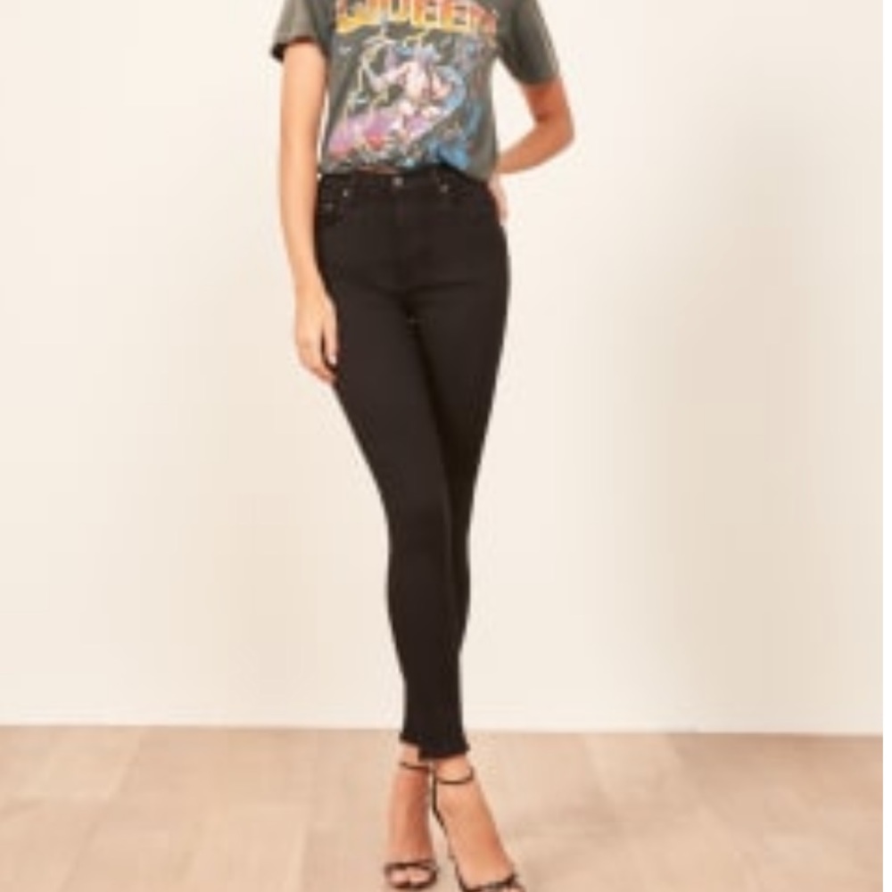 Reformation size 25 jeans
